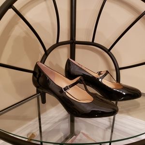 Black patent heels